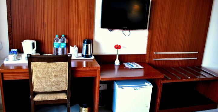 Shivalikview Hotel