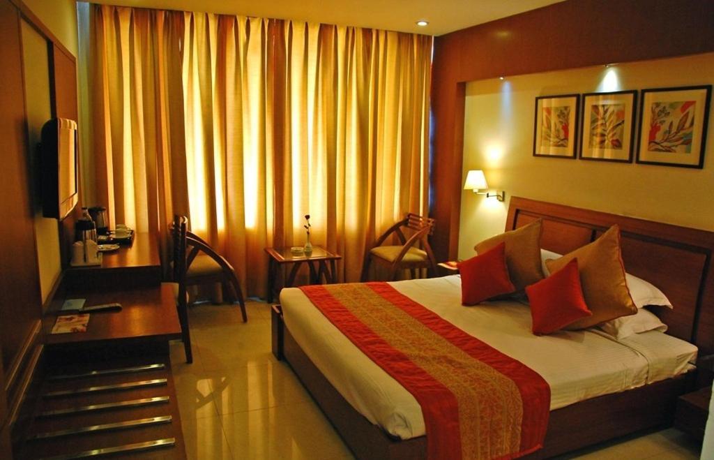 Hotel Shivalikview 4*